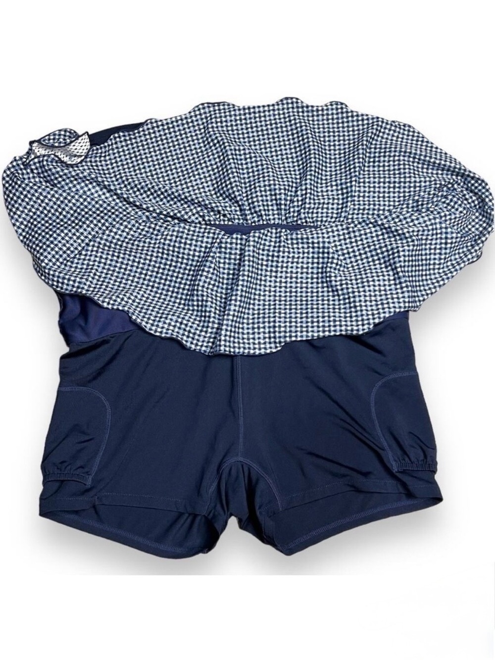 VINEYARD VINES Gingham Ruffle
Performance Skort, navy and white - Picture 3 of 4